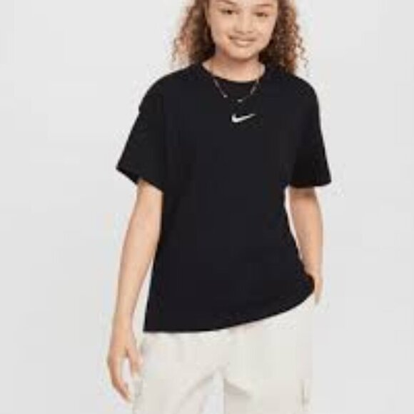 Nike Tops - Nike Women's Black Crop Top with Logo Size S